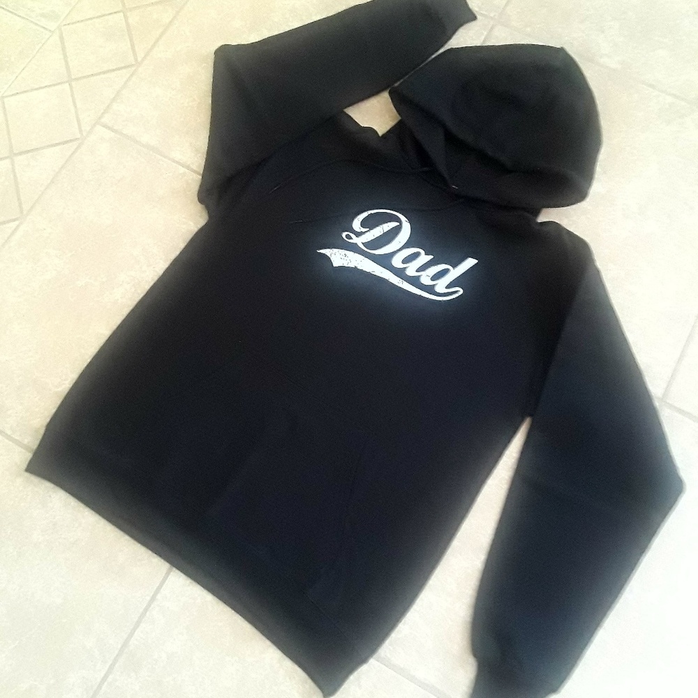 NWOT Hanes Men's Ultimate Hoodie